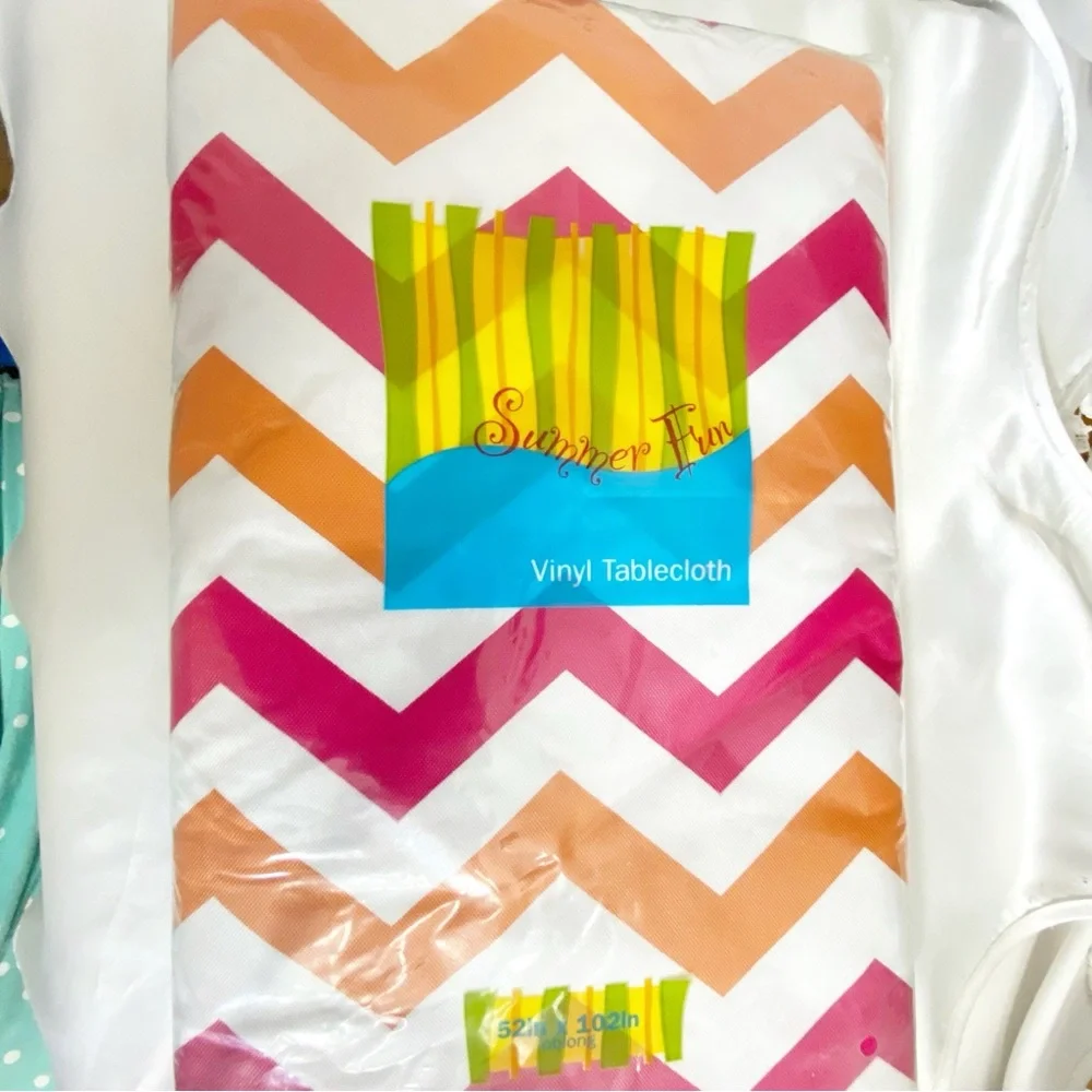 NWT Summer Fun Chevron Flannel Back Heavier Vinyl Tablecloth 52” X 102” Oblong